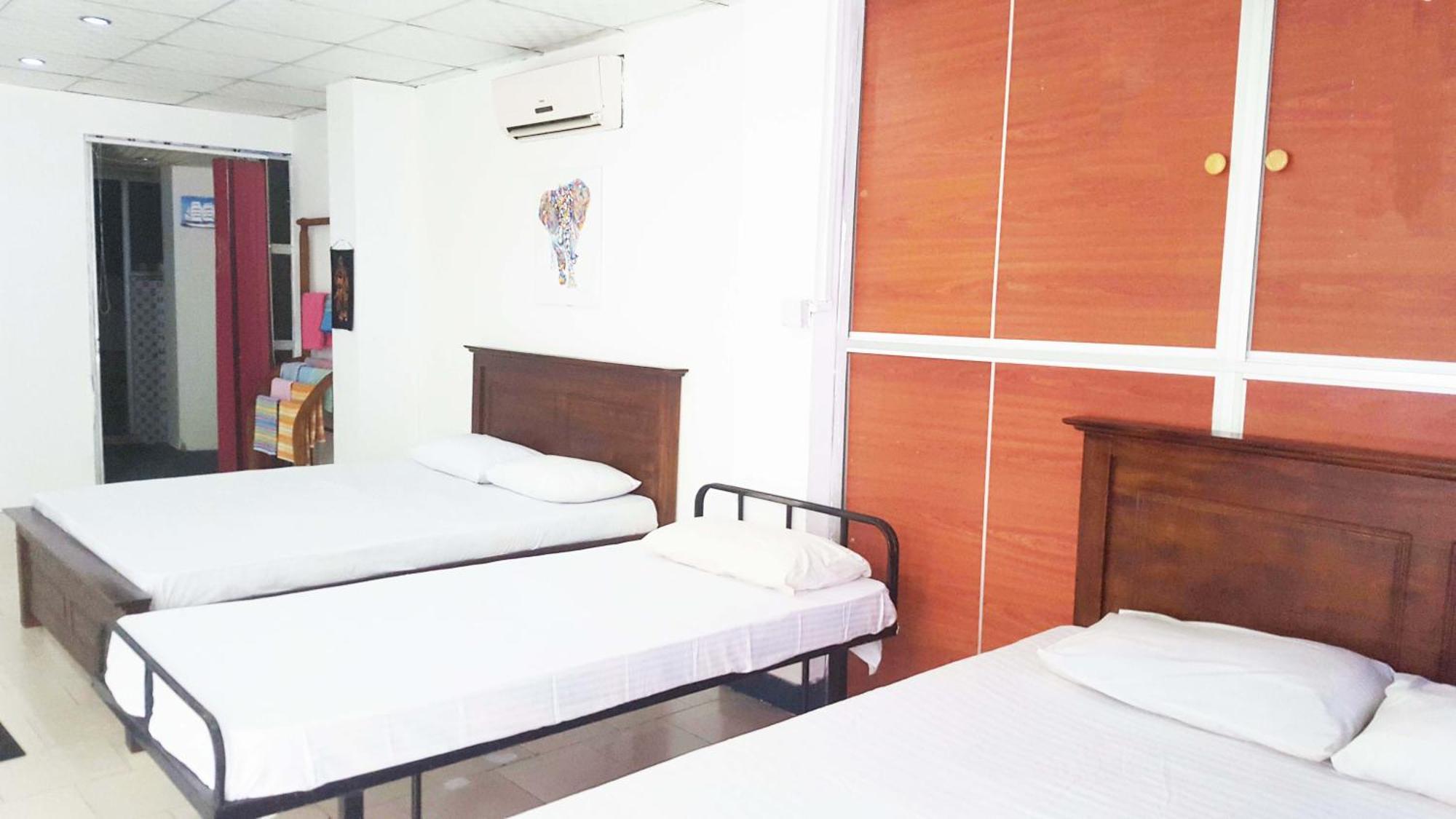 Beehive Colombo Hotel Kültér fotó