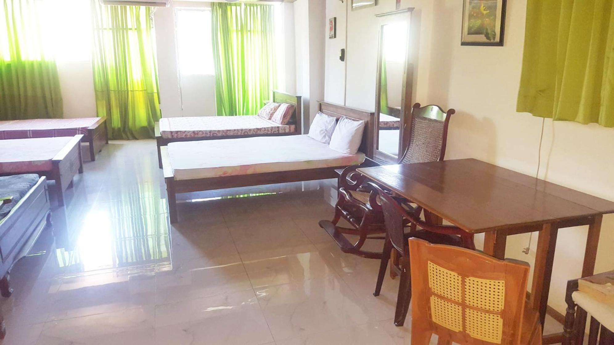 Beehive Colombo Hotel Kültér fotó