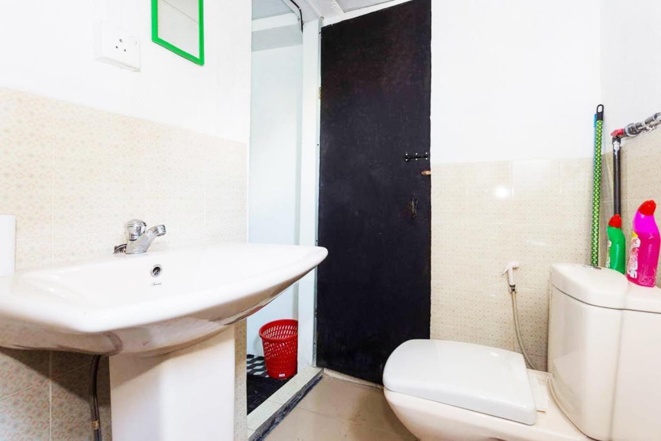 Beehive Colombo Hotel Kültér fotó