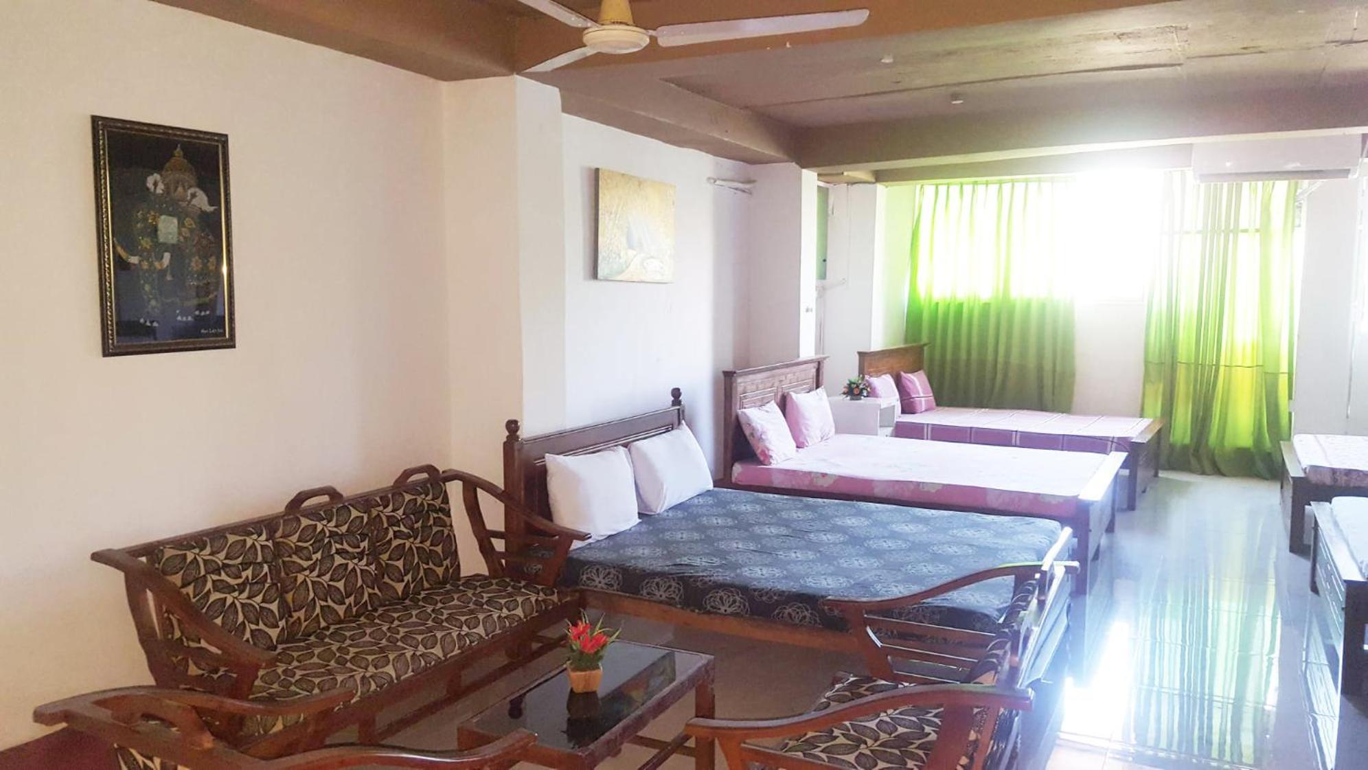 Beehive Colombo Hotel Kültér fotó