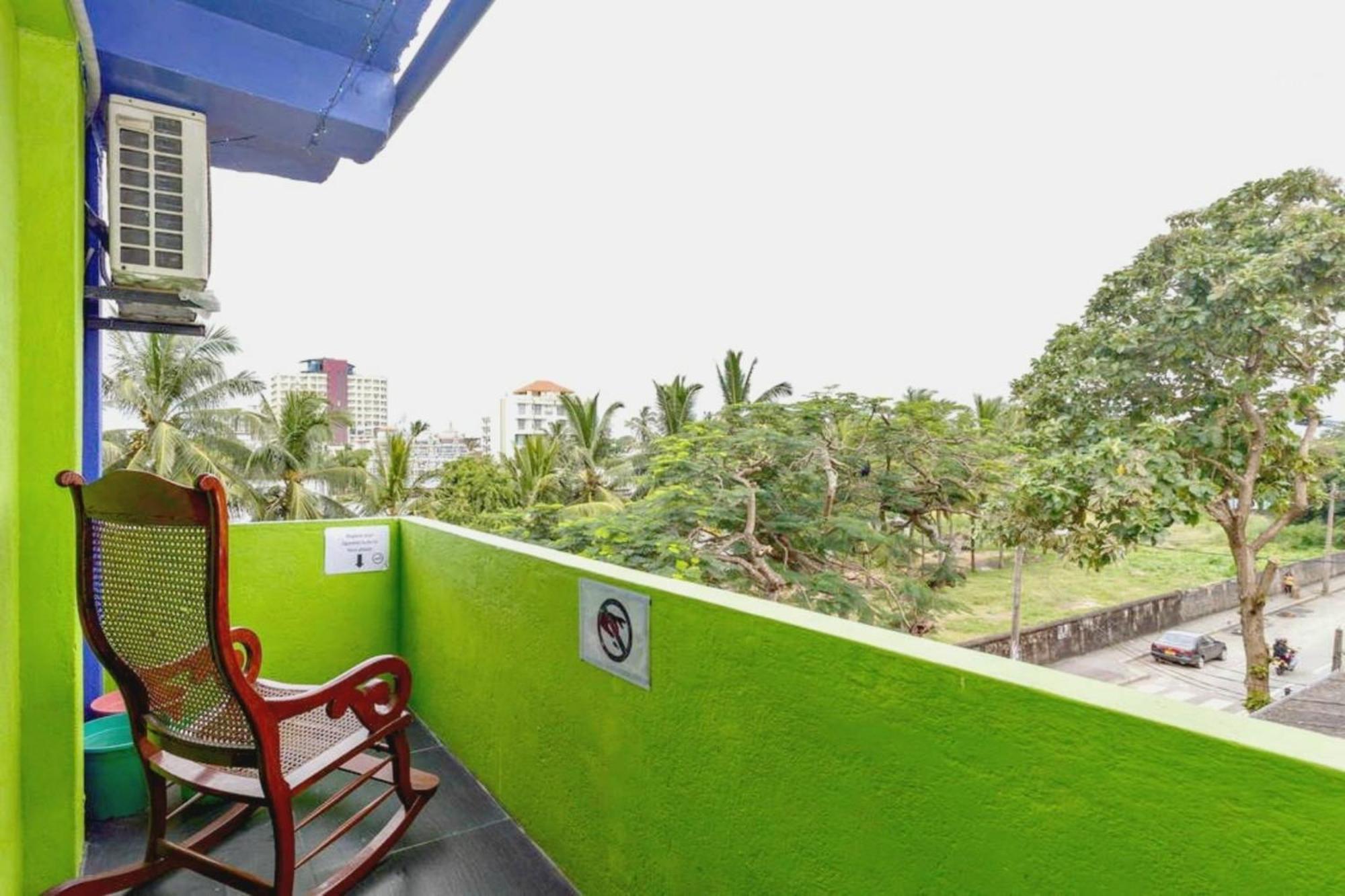 Beehive Colombo Hotel Kültér fotó